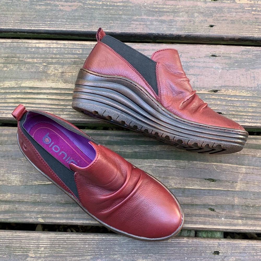 Bionica Women’s Red Leather Wedge Slip-Ons